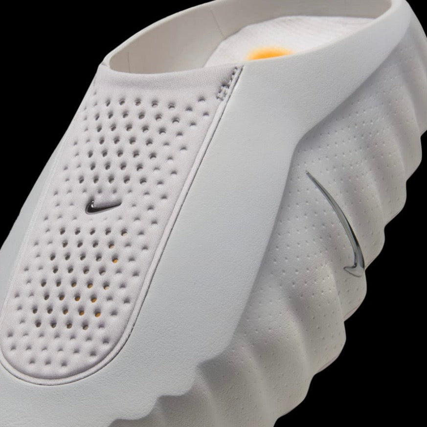 Nike Mind 001 – Mules slide bone