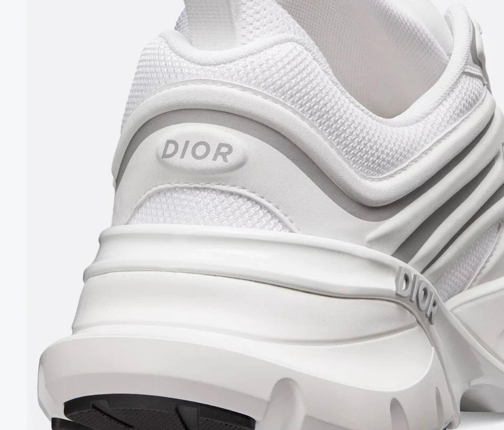 Dior B44