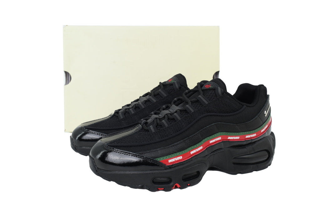 Nike Air Max 95 Undefeated Noir