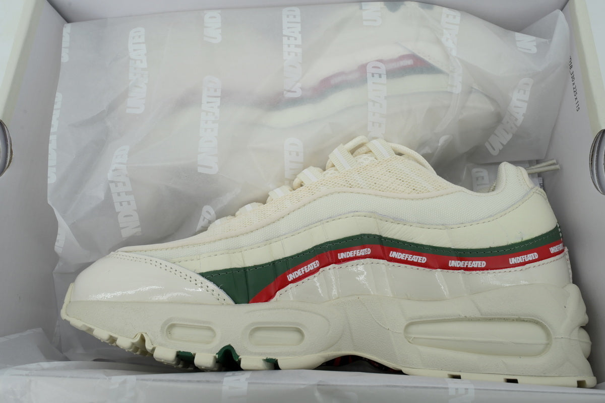 Nike Air Max 95 Invaincue