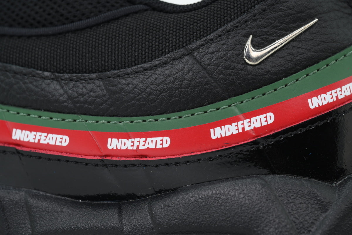 Nike Air Max 95 Undefeated Noir