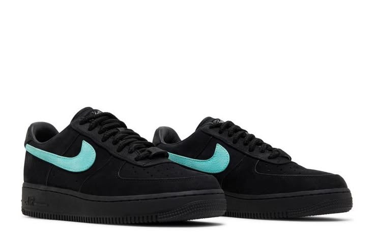 Nike Air Force – Tiffany & Co.