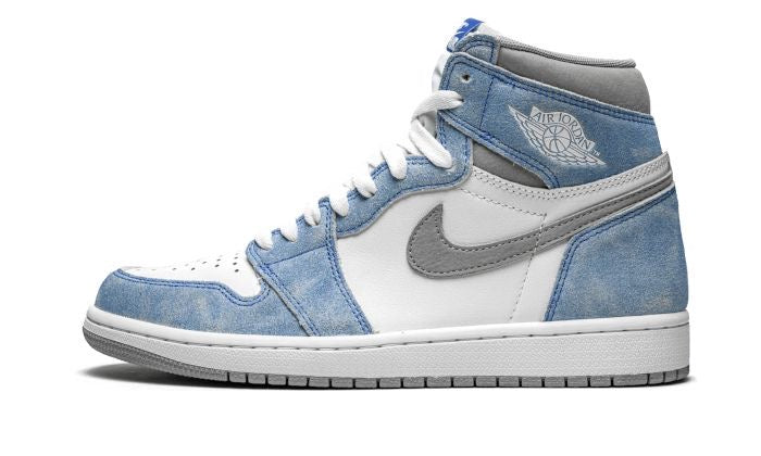 Air Jordan 1 High OG “Hyper Royal”