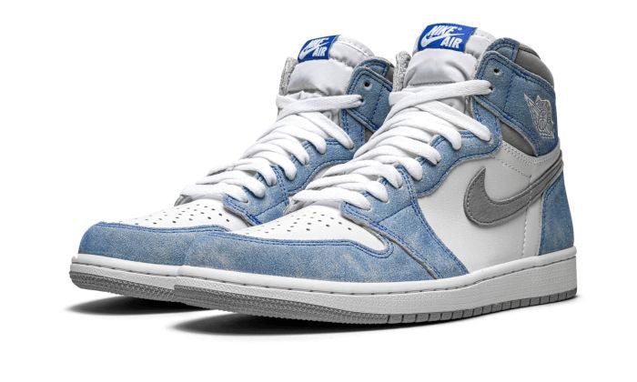 Air Jordan 1 High OG “Hyper Royal”