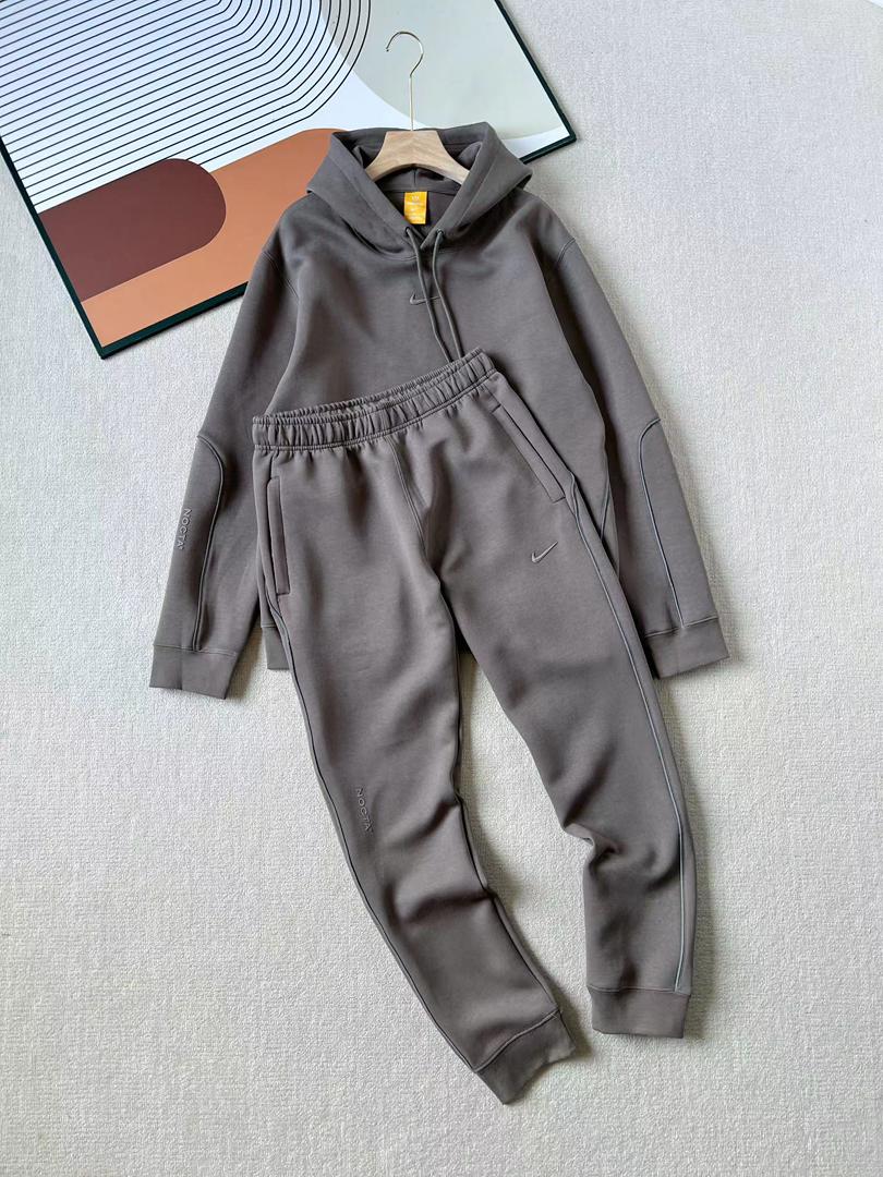 Survêtements Nike Nocta