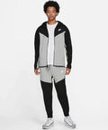 survêtement Nike teck gris et noir