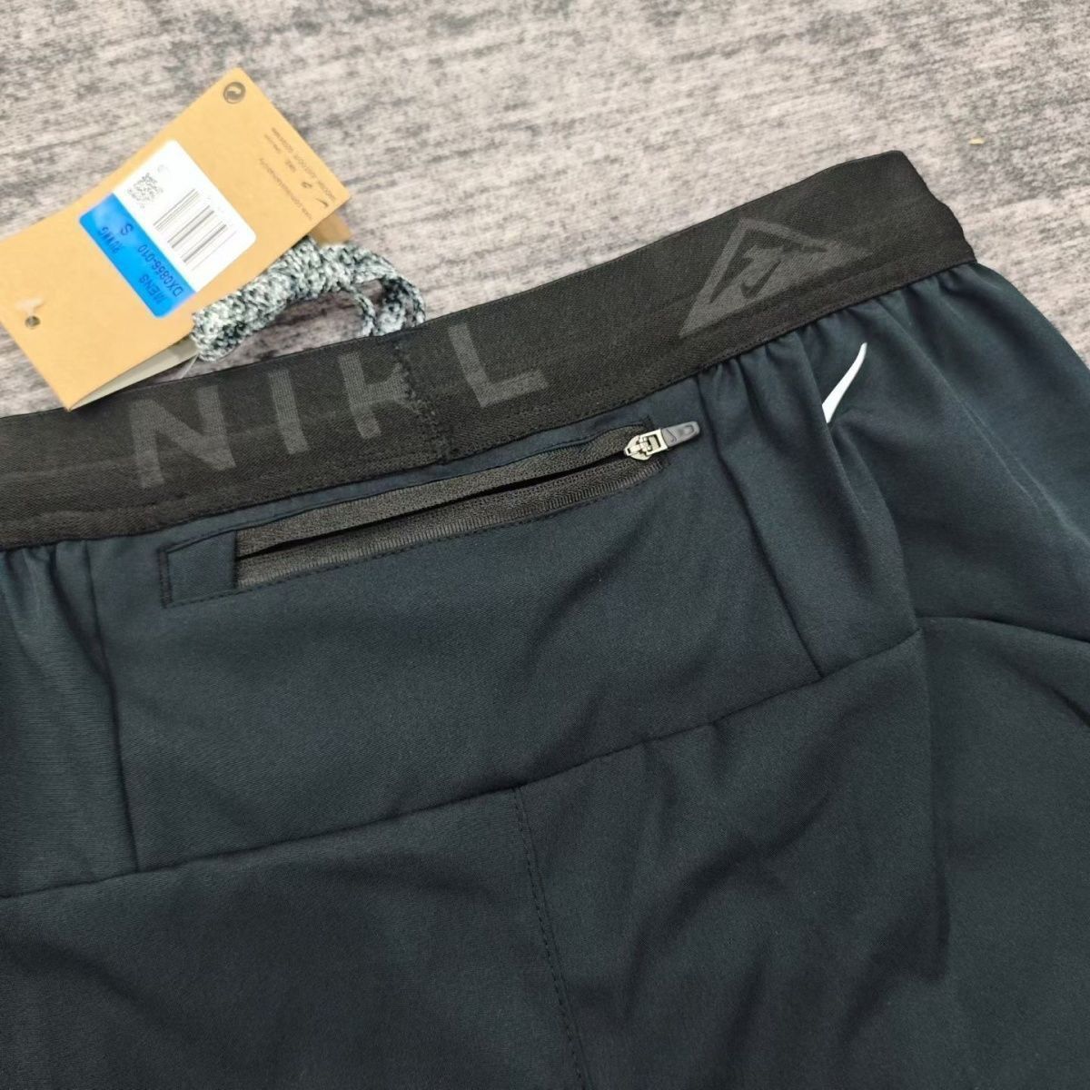 Survêtement Pull + Pantalon – Nike