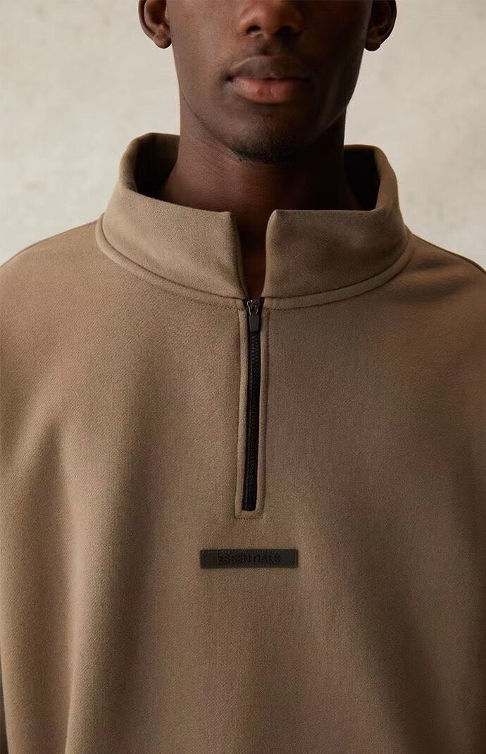 Pull Zip – Essentials